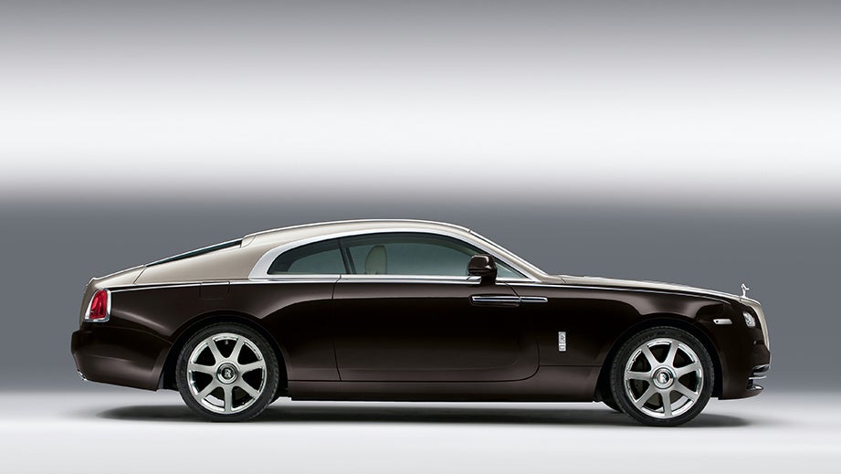 side view of a Midnight Sapphire Rolls-Royce Wraith