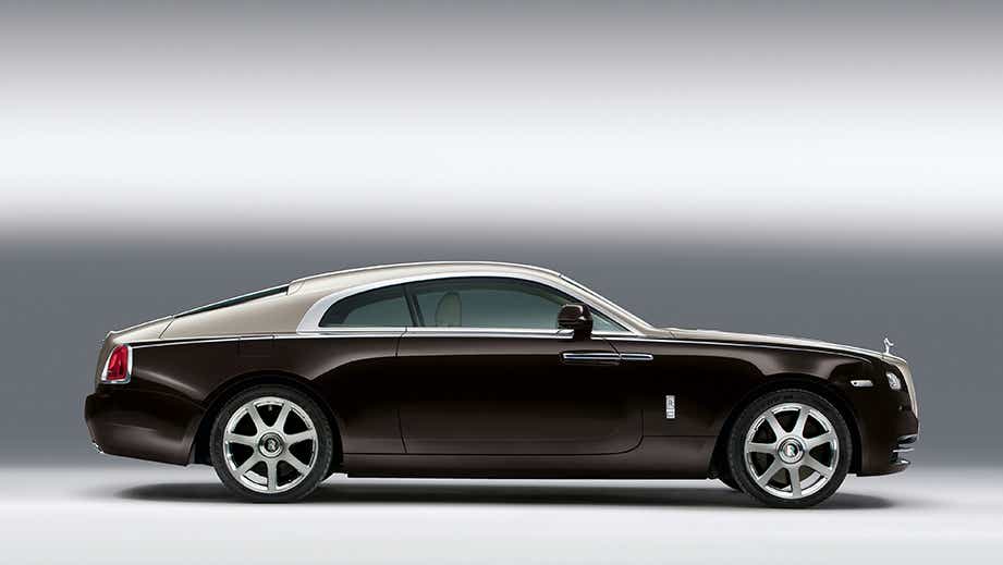 side view of a Midnight Sapphire Rolls-Royce Wraith