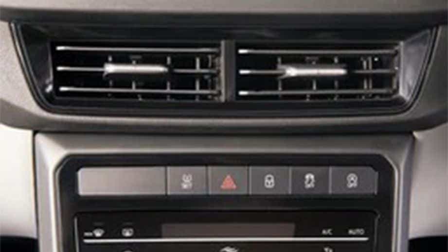 dashboard air conditioning vent and control panel of a Skoda Kushaq
