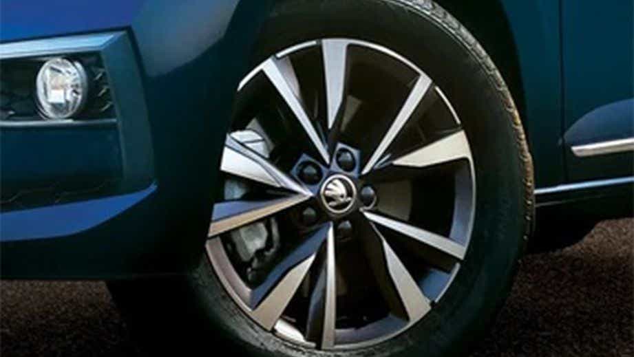 Front wheel close-up of a Skoda Slavia