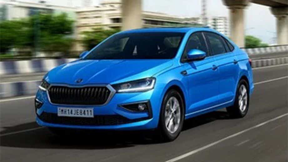 front three-quarter view of a Crystal Blue Skoda Slavia