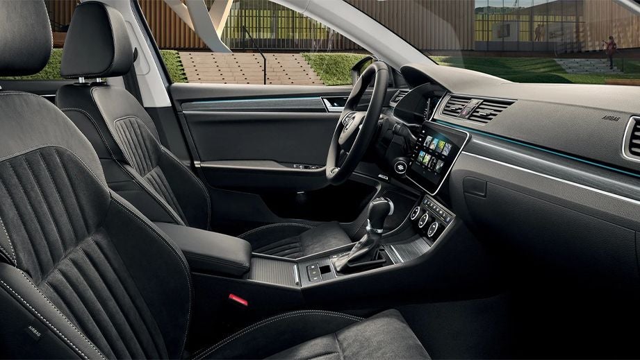 Skoda Superb Interior image 6