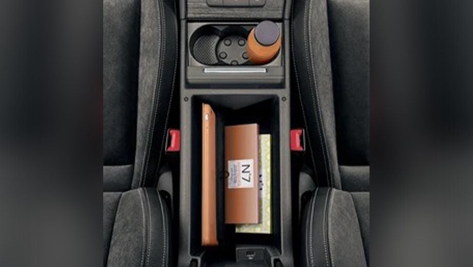 Skoda Superb Interior image 13