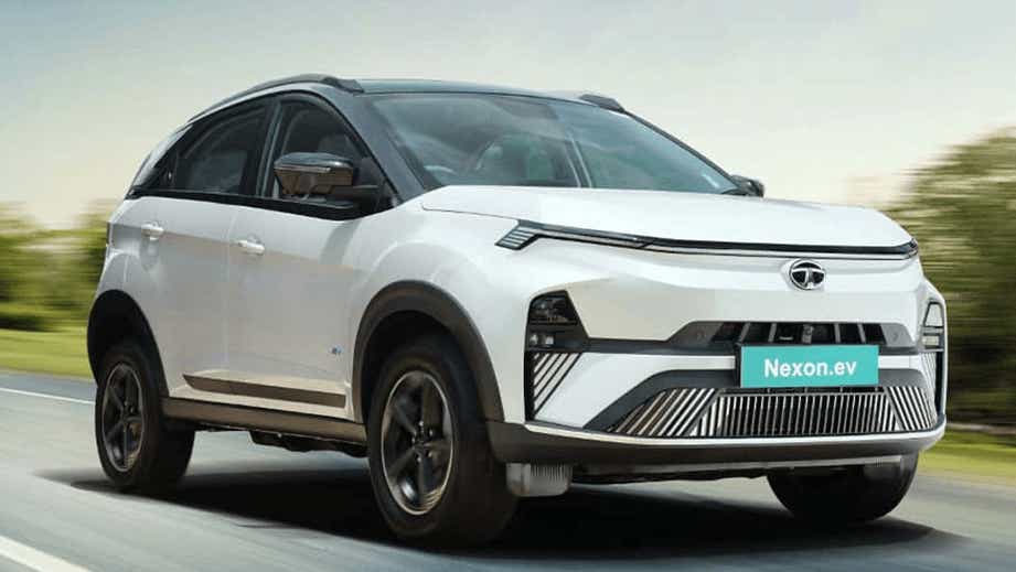 front three-quarter of a Pristine White Dual Tone Tata Nexon EV