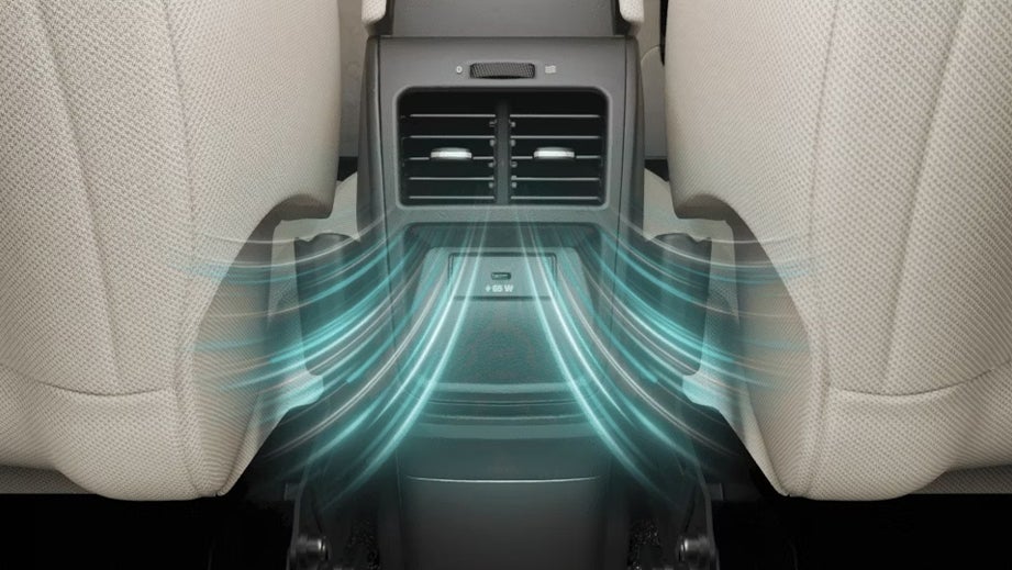 rear seat air conditioning vents of a Tata Altroz