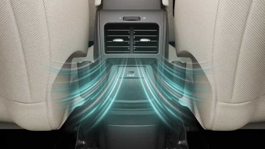 rear seat air conditioning vents of a Tata Altroz