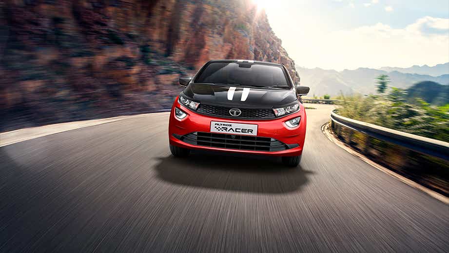 Front view of a Atomic Orange Dual Tone Tata Altroz Racer