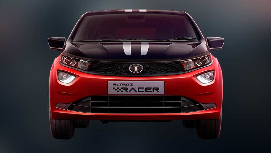 Front view of a Atomic Orange Dual Tone Tata Altroz Racer