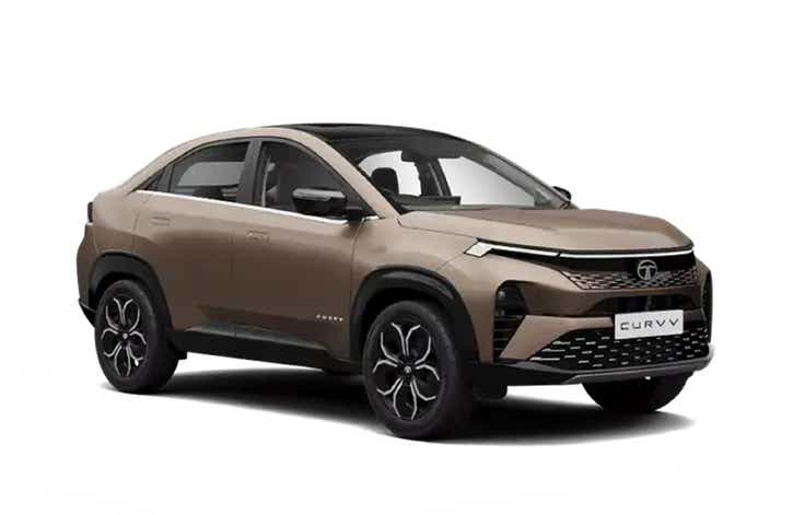 front three-quarter of a Tata Curvv