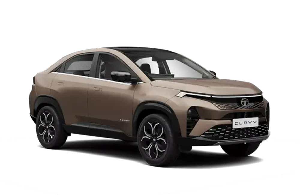 front three-quarter of a Tata Curvv