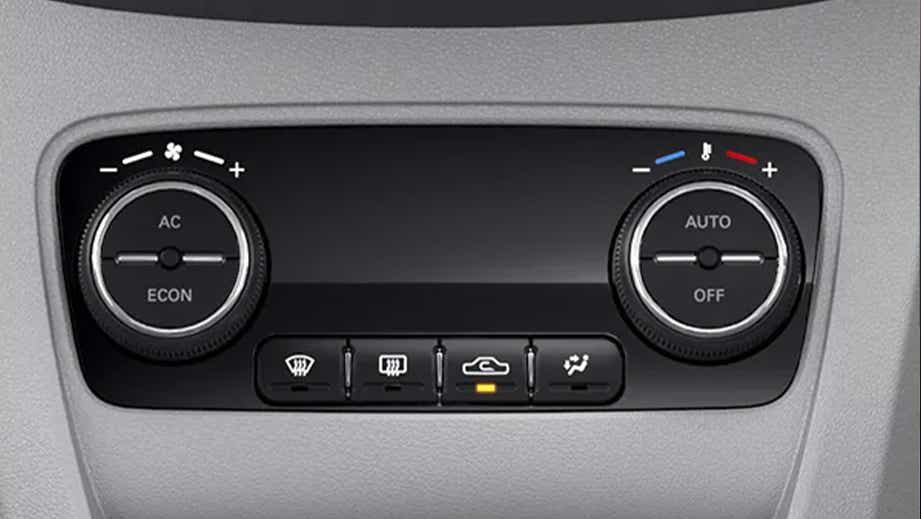 dashboard climate control panel of a Tata Tiago EV