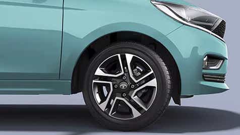Front wheel and headlight section of a Tata Tiago