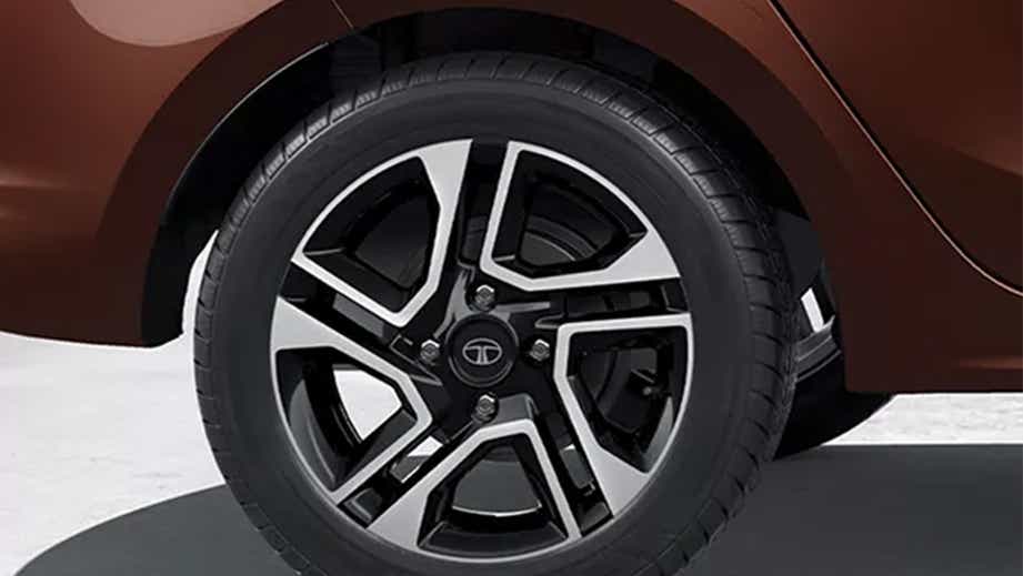 alloy wheel close-up of a Tata Tigor