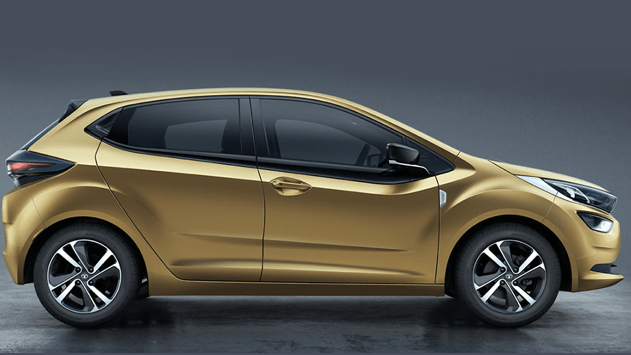 side view of a High Street Gold Tata Altroz 2020-2024