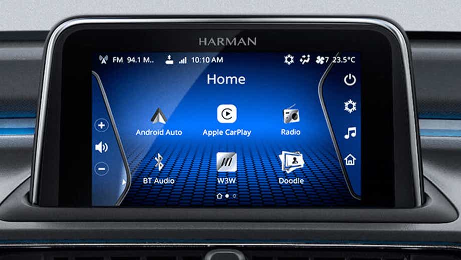 Infotainment system display of a Tata Altroz 2020-2024