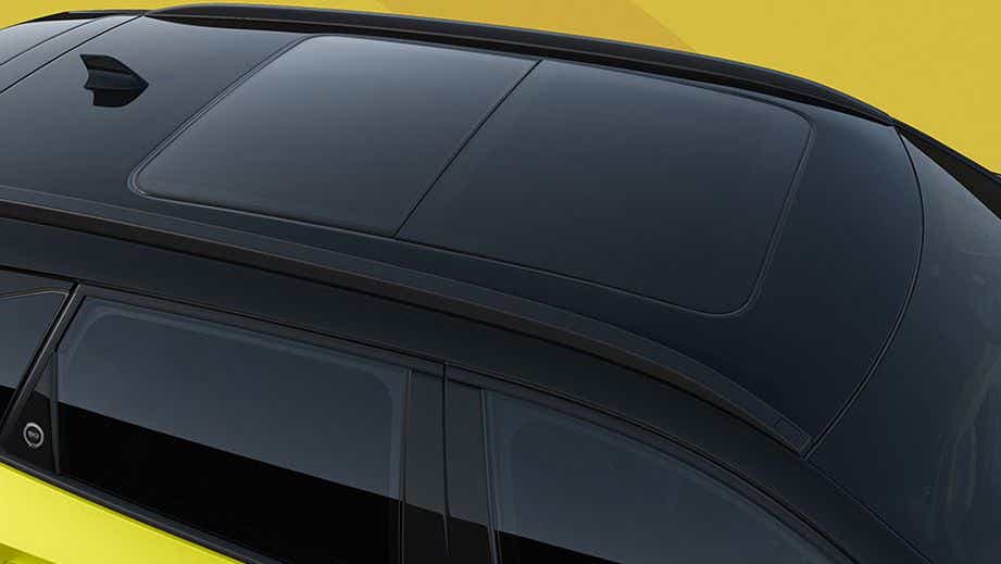 sunroof and roof view of a Tata Harrier