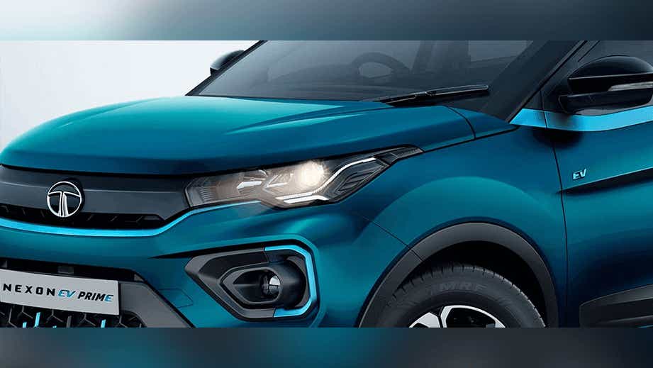 front left view of a Tata Nexon EV Prime