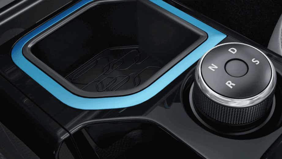 Gear selector and center console of a Tata Nexon EV Prime