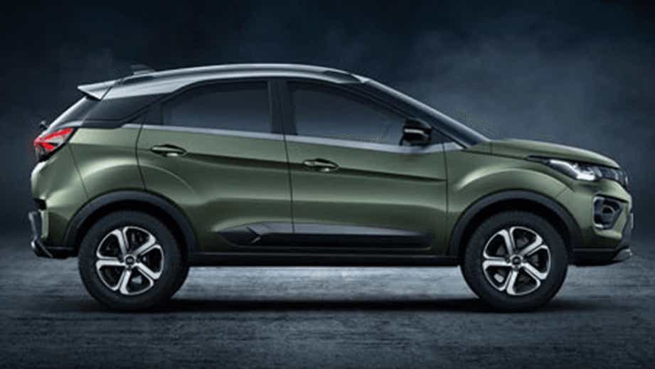 side view of a Tata Nexon 2017-2023
