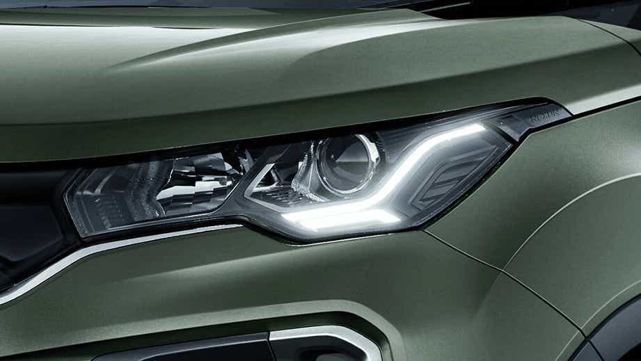 headlight close-up of a Tata Nexon 2017-2023
