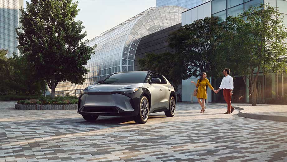 front three-quarter view of a Wind Chill Pearl Toyota bZ4X