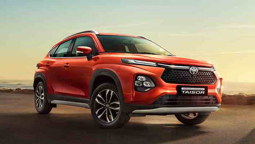 front three-quarter view of a Toyota Urban Cruiser Taisor