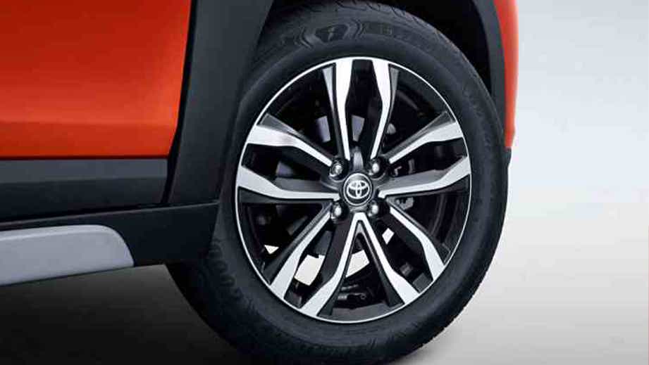 Alloy wheel close-up of a Toyota Urban Cruiser Taisor