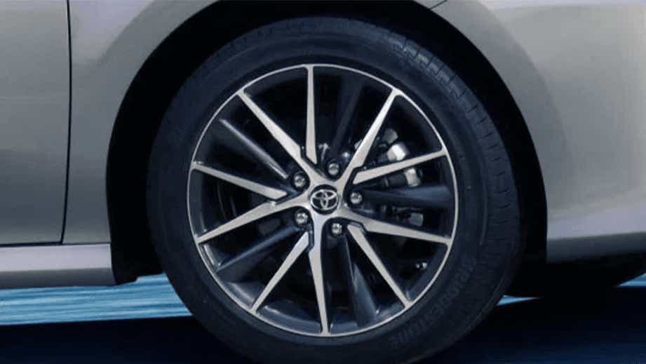 alloy wheel close-up of a Toyota Camry 2022-2023