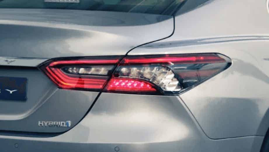 rear tail lamp of a Toyota Camry 2022-2023