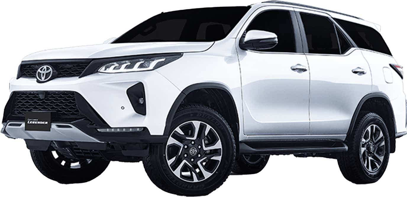 Front three-quarter view of a Platinum White Pearl Toyota Fortuner Legender
