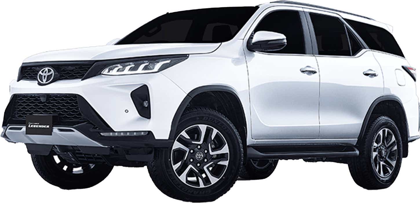 Front three-quarter view of a Platinum White Pearl Toyota Fortuner Legender