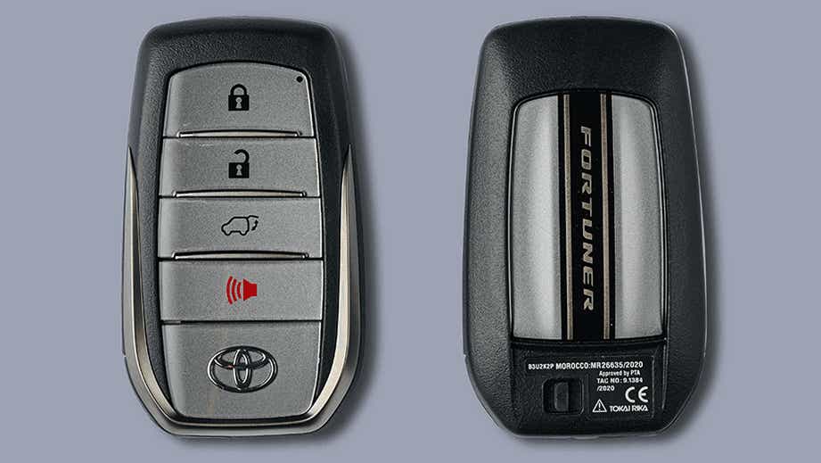 Key fob front and back of a Toyota Fortuner Legender