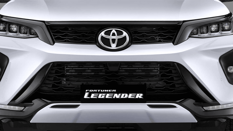 front grille view of a Platinum White Pearl Toyota Fortuner Legender