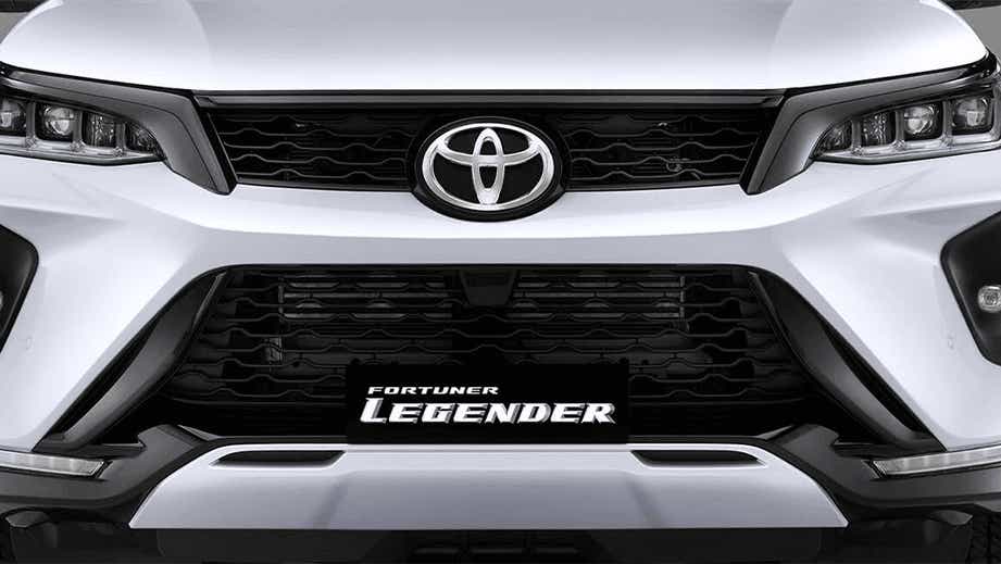 front grille view of a Platinum White Pearl Toyota Fortuner Legender