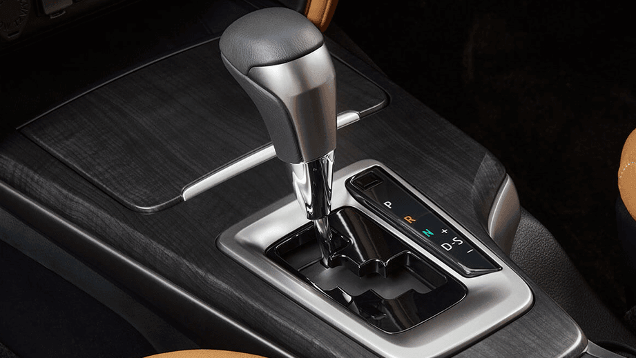Toyota FortunerInterior image
