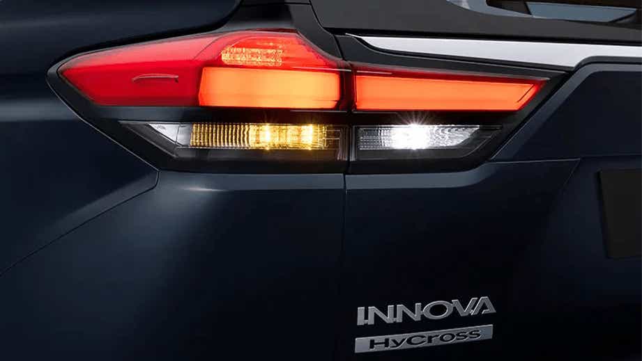 Tail light close-up of a Toyota Innova Hycross