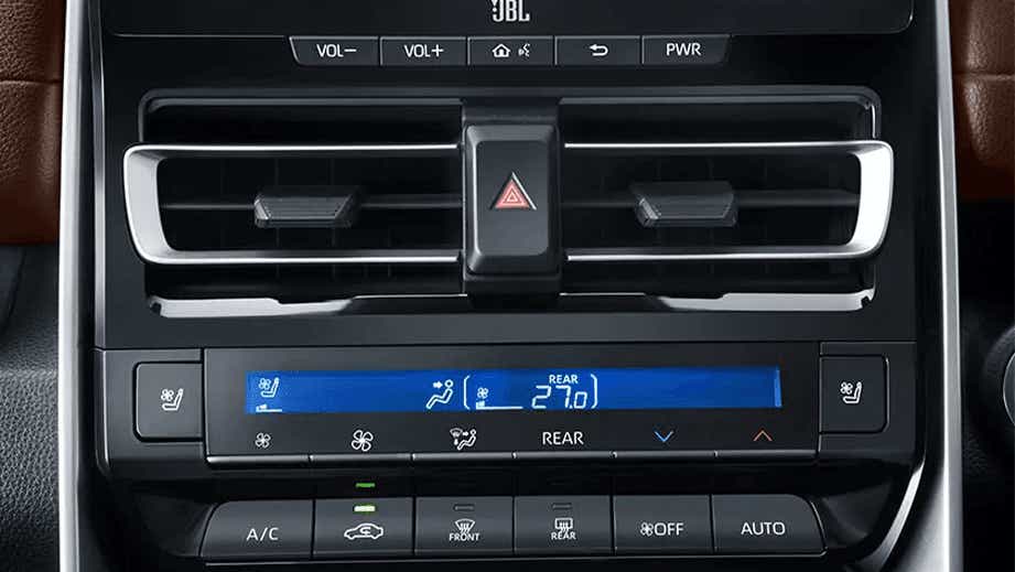dashboard climate control of a Toyota Innova Hycross
