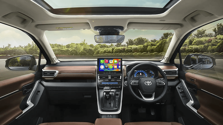 Toyota Innova Hycross Interior image 11