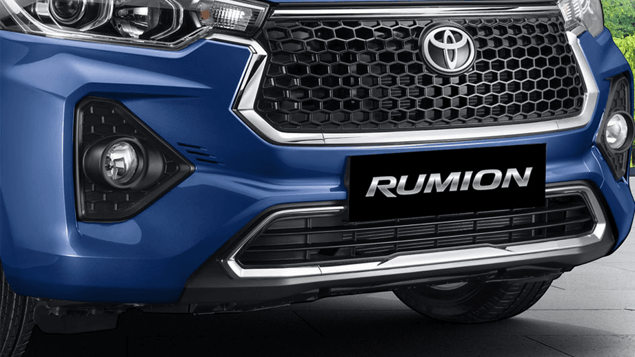 Toyota Rumion Exterior image 2