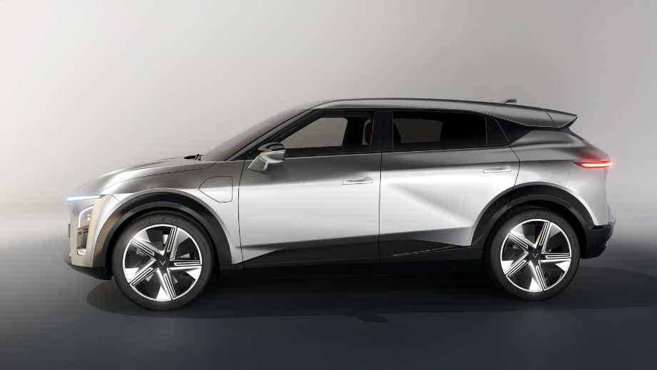 side view of a Vinfast VF7