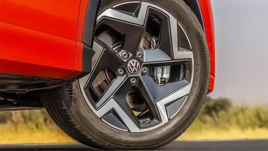 Volkswagen Tiguan R-Line Alloy