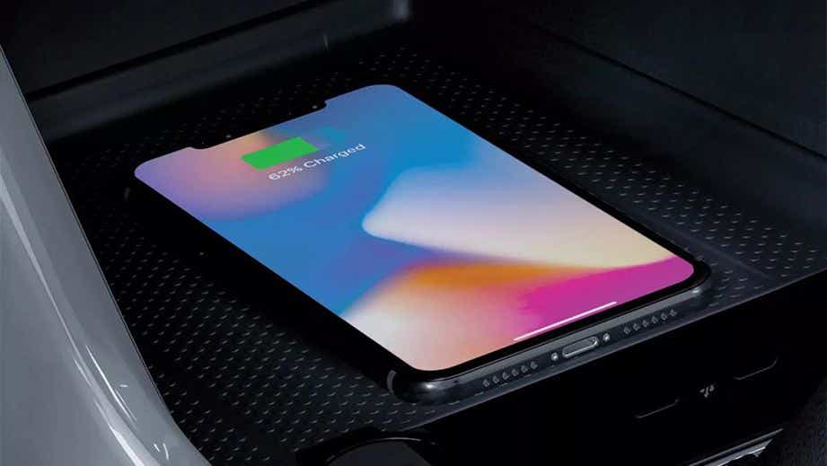 Close-up of wireless charging pad in a Volkswagen Tiguan 2021-2024