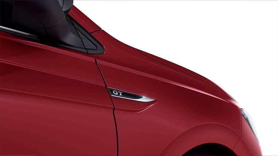 Front fender and GT badge of a Volkswagen Virtus