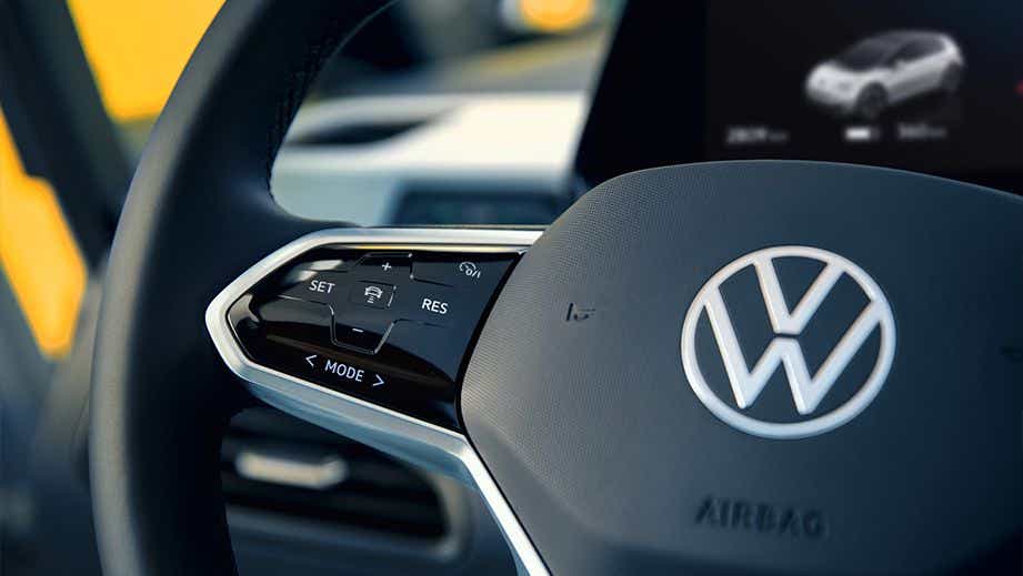 Steering wheel close-up of a Volkswagen Virtus