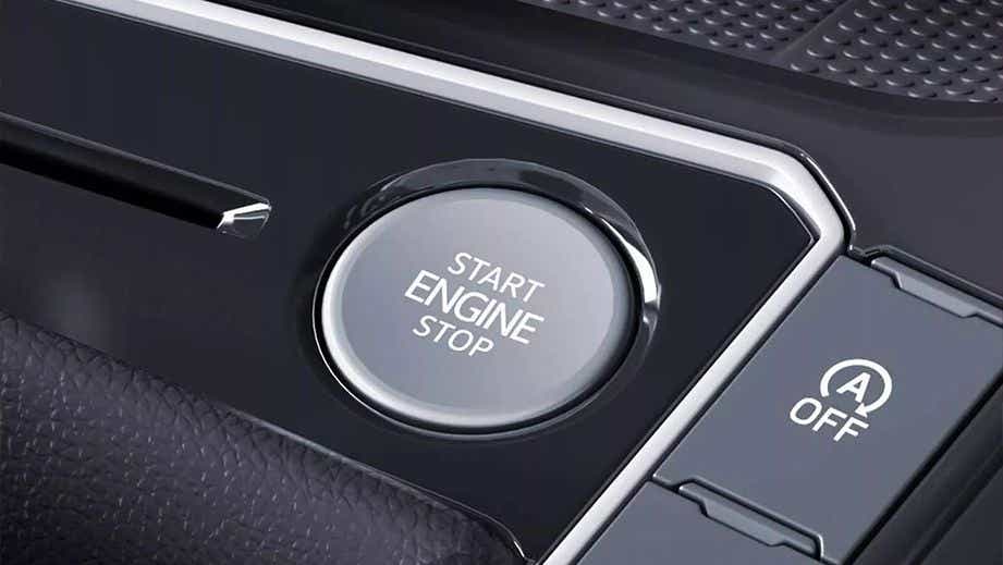 Start engine stop button on the dashboard of a Volkswagen Virtus