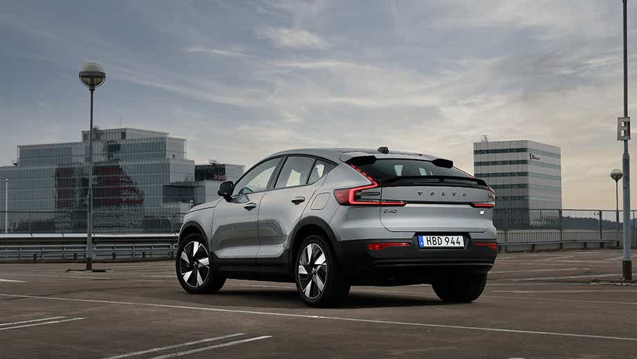 Rear three-quarter view of a Volvo C40 Recharge