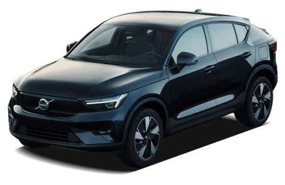 front three-quarter view of a Volvo C40 Recharge