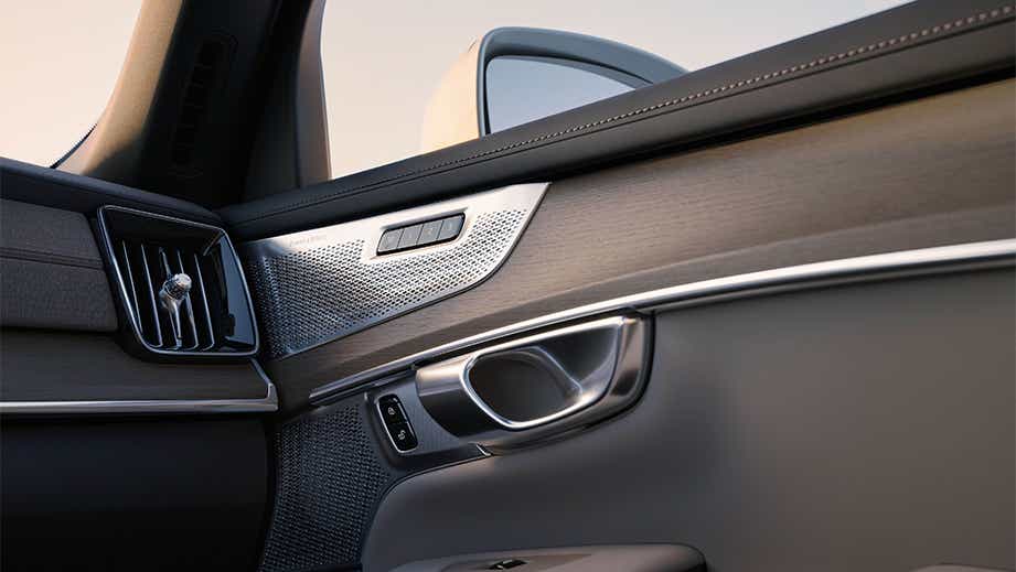 front door panel interior of a Volvo XC90