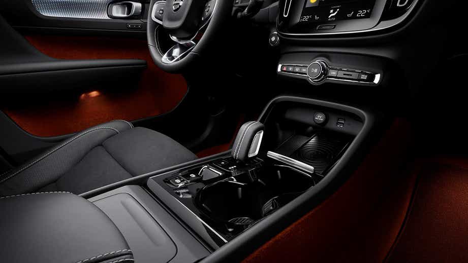 interior dashboard and center console of a Denim Blue Volvo XC40 Recharge