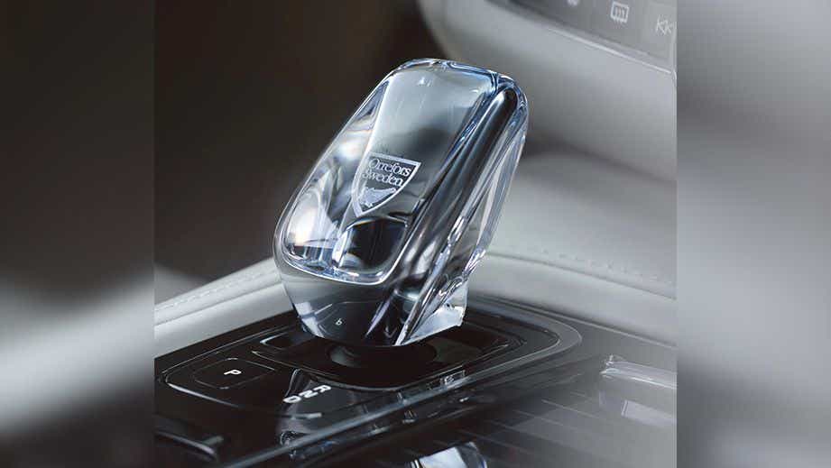 Gear shifter close-up of a Volvo S90